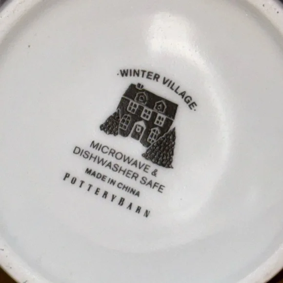Pottery Barn Winter Village Ceramic Coffee Cocoa Mug Christmas Large 12oz NEW - Picture 9 of 9